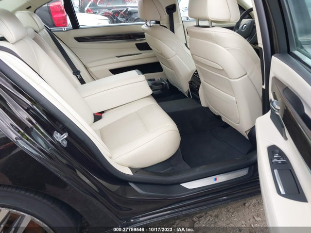 BMW 750li Xdrive 2015 WBAYF8C53FD653959 Image 8