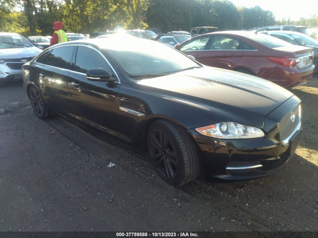 2011 JAGUAR XJ SAJWA2GB4BLV09974 Photo 0