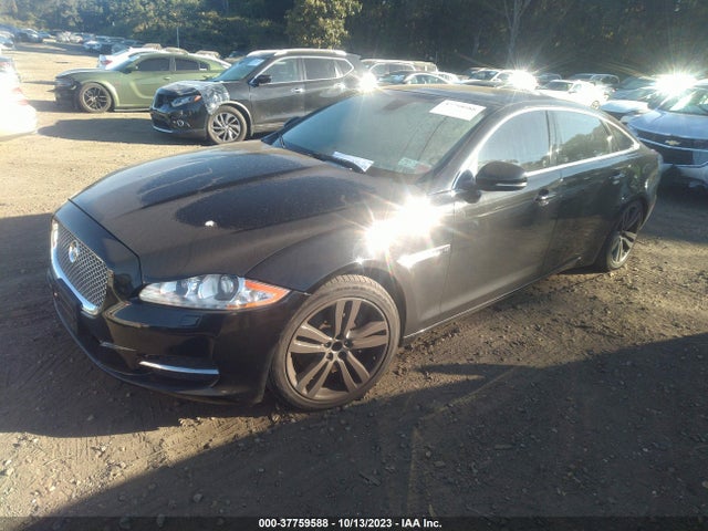 2011 JAGUAR XJ SAJWA2GB4BLV09974 Photo 1