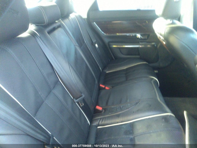 2011 JAGUAR XJ SAJWA2GB4BLV09974 Photo 7