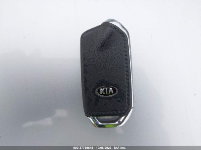 KNAE15LA1J6031242 KIA Stinger Base