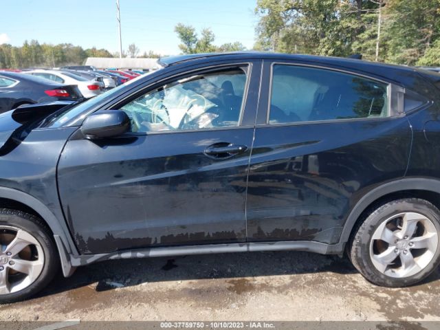 3CZRU6H30NM761610 Honda Hr-v Awd Lx