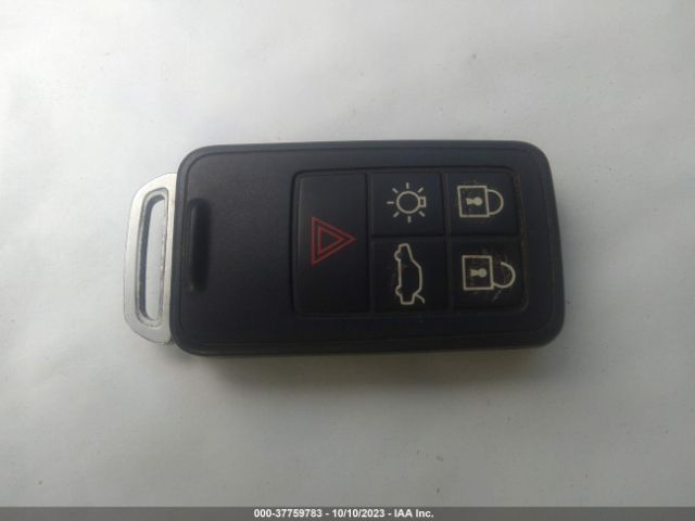 LYV402FM2GB099960 Volvo S60 Inscription T5 Drive-e Platinum