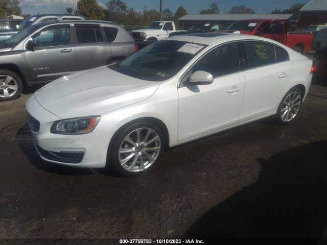 LYV402FM2GB099960 Volvo S60 Inscription T5 Drive-e Platinum