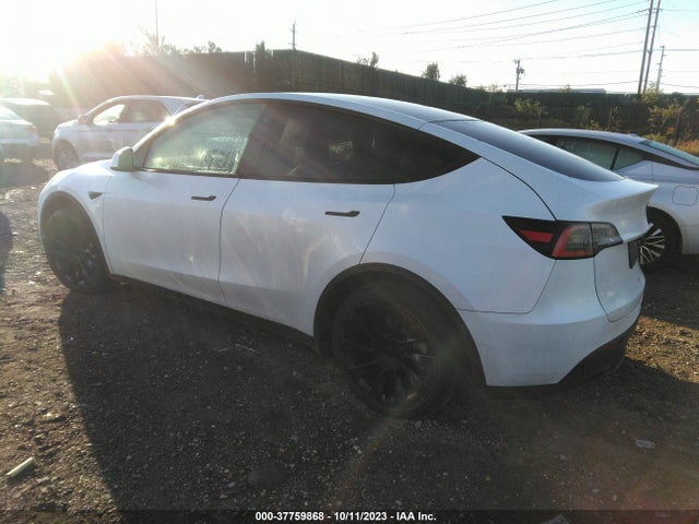 5YJYGDEE8MF108111 Tesla Model Y Long Range
