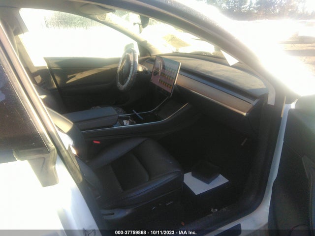 5YJYGDEE8MF108111 Tesla Model Y Long Range