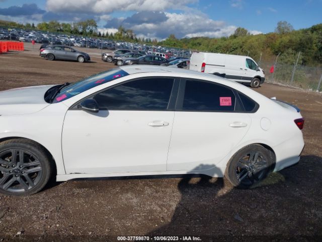 3KPF34AD1LE161382 KIA Forte Gt-line