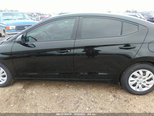 Hyundai ELANTRA SE 2018 5NPD74LFXJH318295 Image 14