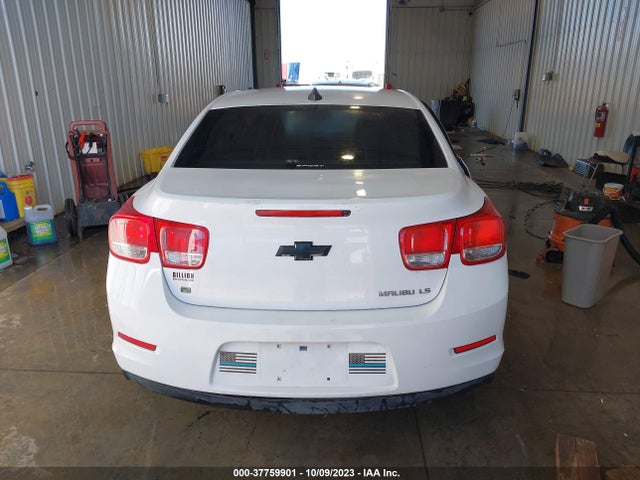 Chevrolet MALIBU LS 2015 1G11B5SL9FF137911 Image 16