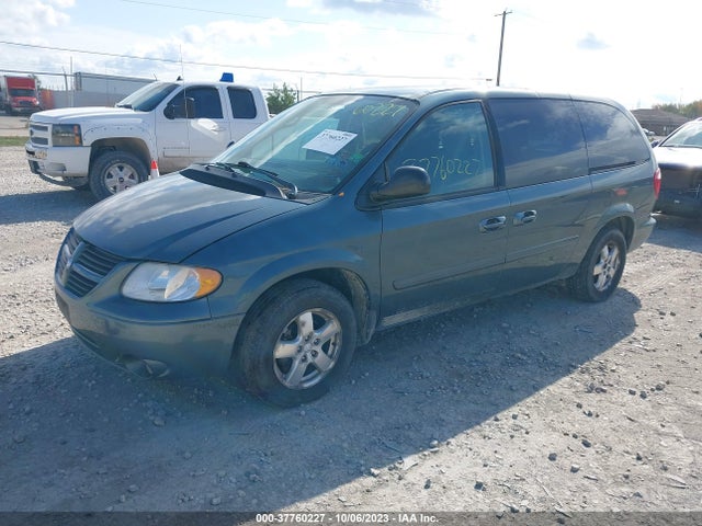 2005 DODGE GRAND CARAVAN SXT VIN: 2D4GP44L65R266256