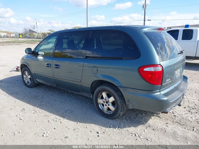 2005 DODGE GRAND CARAVAN SXT VIN: 2D4GP44L65R266256