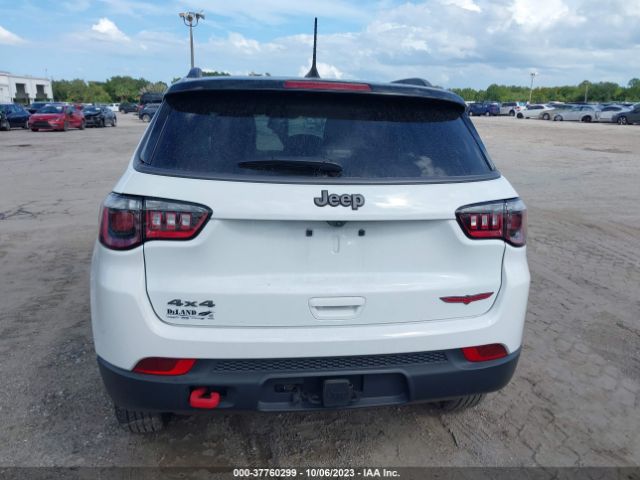 3C4NJDDB2NT171946 Jeep Compass Trailhawk