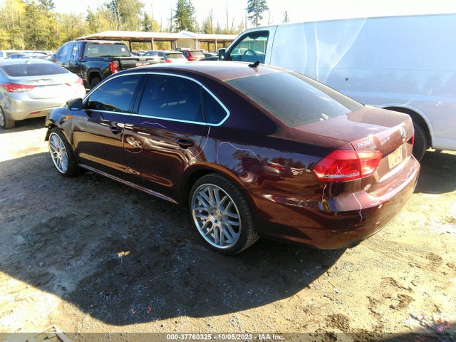 1VWBT7A32EC073326 Volkswagen PASSAT SE