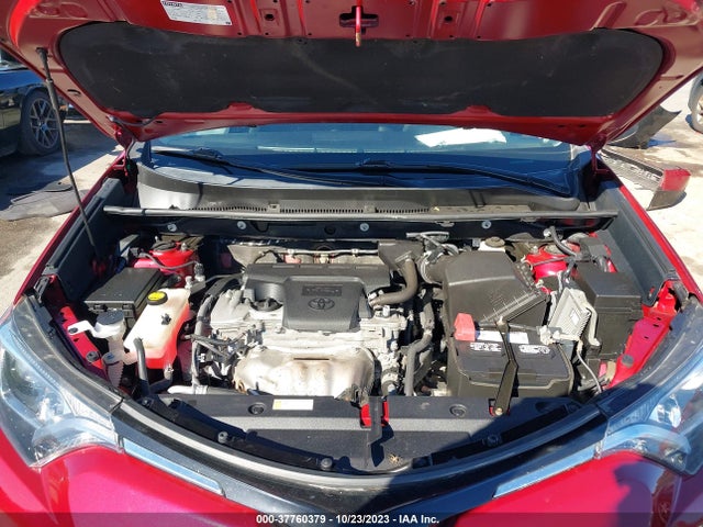 Toyota RAV4 LE 2018 2T3ZFREV7JW455407 Image 10