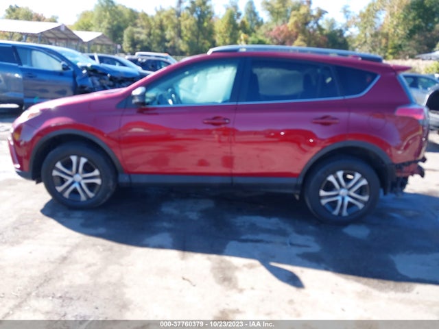 Toyota RAV4 LE 2018 2T3ZFREV7JW455407 Image 14