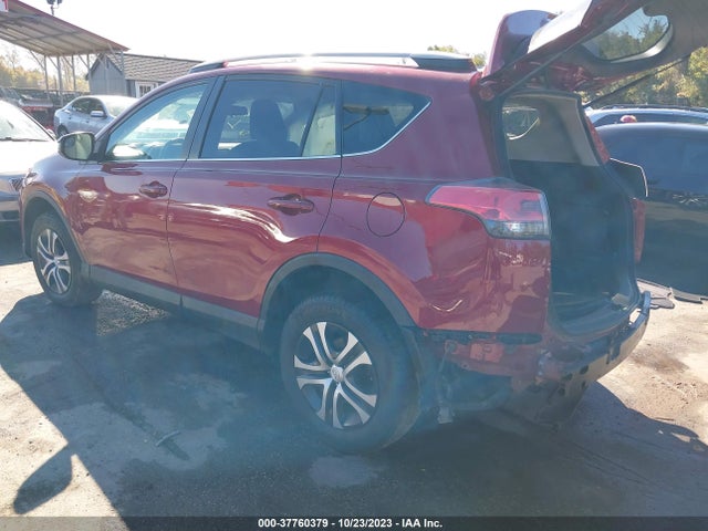 Toyota RAV4 LE 2018 2T3ZFREV7JW455407 Image 3
