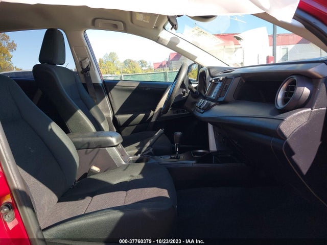 Toyota RAV4 LE 2018 2T3ZFREV7JW455407 Image 5