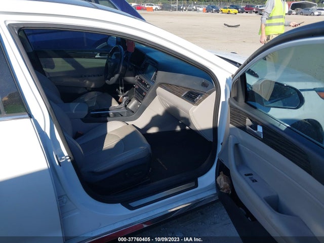 Hyundai Sonata Limited 2015 5NPE34AF9FH239047 Image 5