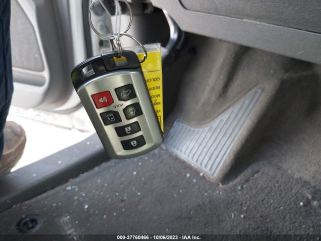 Toyota Sienna Xle/xle Aas/ltd 2015 5TDYK3DC0FS642016 Image 11
