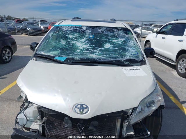 Toyota Sienna Xle/xle Aas/ltd 2015 5TDYK3DC0FS642016 Image 6