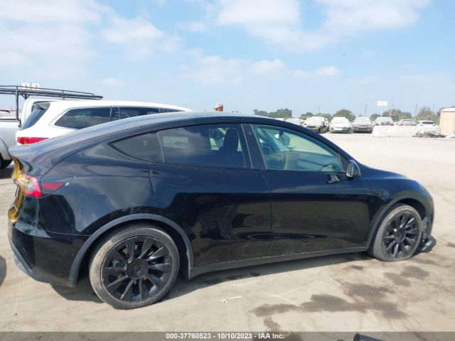 5YJYGDEE8MF084313 Tesla Model Y Long Range