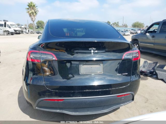 5YJYGDEE8MF084313 Tesla Model Y Long Range