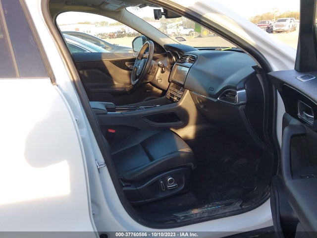 2020 JAGUAR F-PACE SADCJ2FX9LA626319 Photo 4