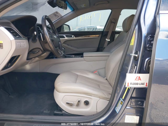 Hyundai Genesis 3.8 2016 KMHGN4JE1GU120339 Image 6