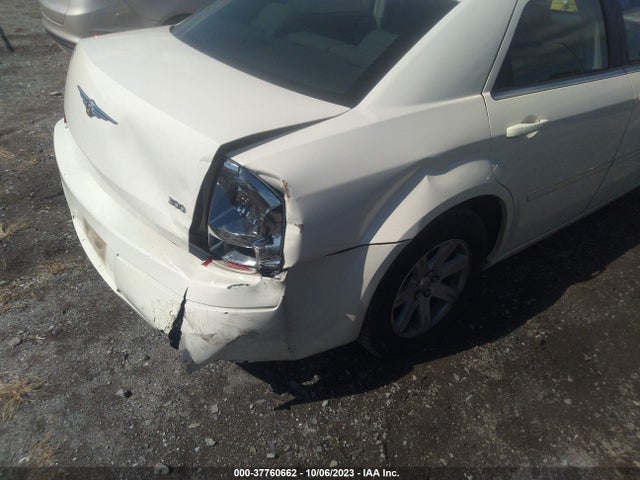2007 CHRYSLER 300 VIN: 2C3LA43R27H860259