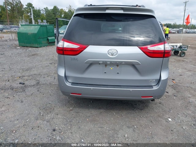 Toyota Sienna Xle Auto Access 2017 5TDYZ3DC5HS798888 Image 16