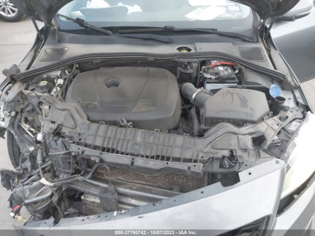 YV140MEM7H1335129 Volvo V60 Platinum