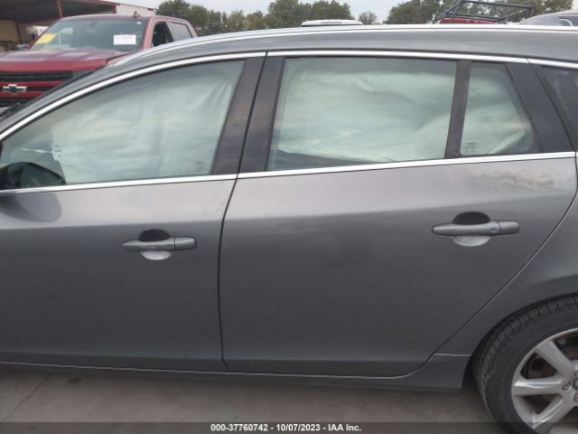 YV140MEM7H1335129 Volvo V60 Platinum