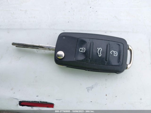 Volkswagen PASSAT SE 2014 1VWBP7A35EC020124 Image 11