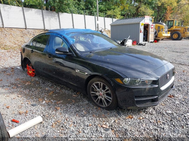 2017 JAGUAR XE SAJAD4BG5HA975448 Photo 0