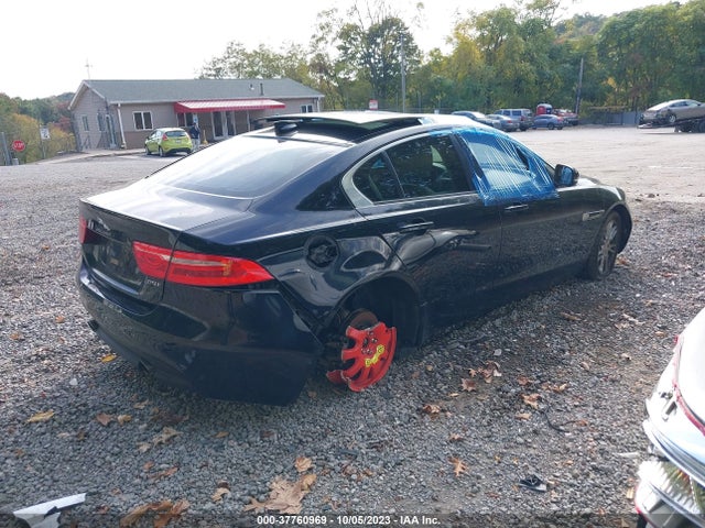 2017 JAGUAR XE SAJAD4BG5HA975448 Photo 3