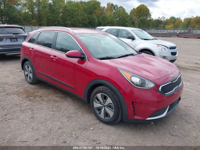 KNDCB3LC3J5112875 KIA NIRO LX