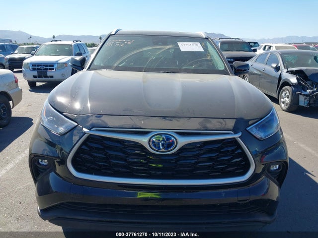 Toyota HIGHLANDER HYBRID 2023 5TDKBRCHXPS589803 Image 11