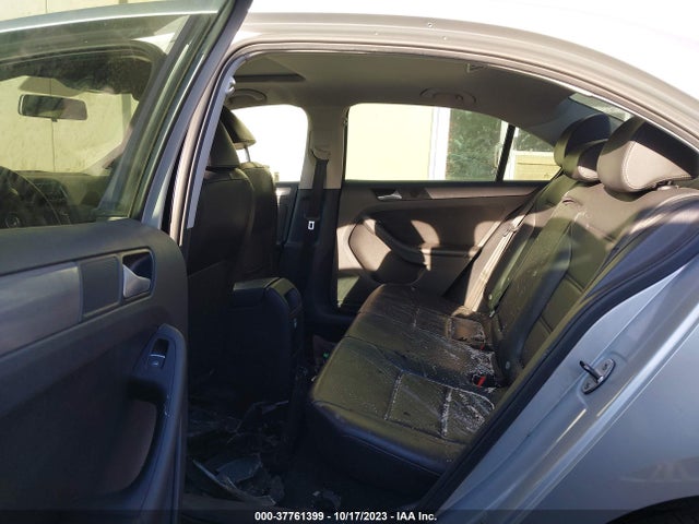3VWLL7AJ9EM392773 Volkswagen Jetta Sedan Tdi W/premium/nav