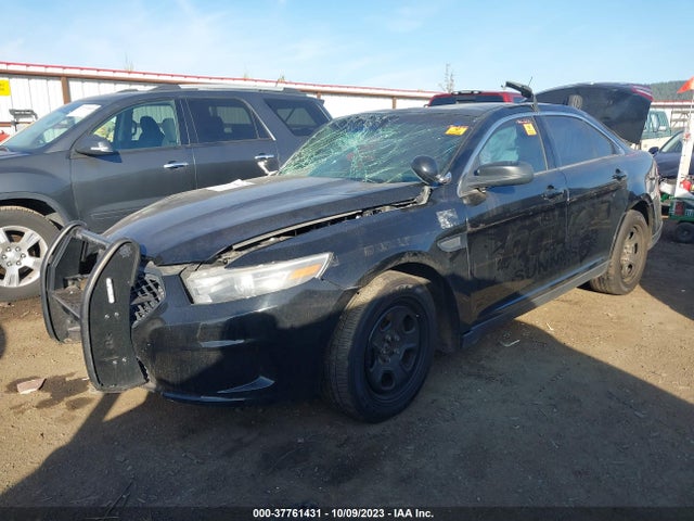 Ford Police Interceptor 2015 1FAHP2MK1FG159914 Image 2