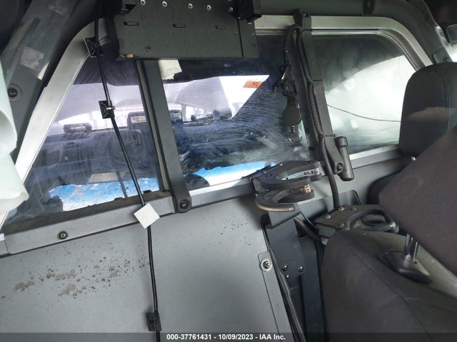 Ford Police Interceptor 2015 1FAHP2MK1FG159914 Image 8