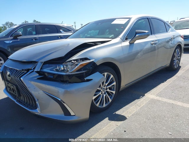 2020 Lexus ES, VIN: 58ADZ1B10LU058078