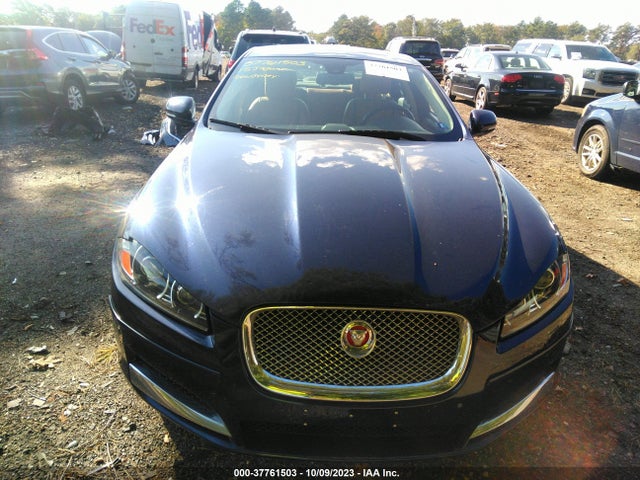 2015 JAGUAR XF SAJWJ0FF9F8U51913 Photo 5