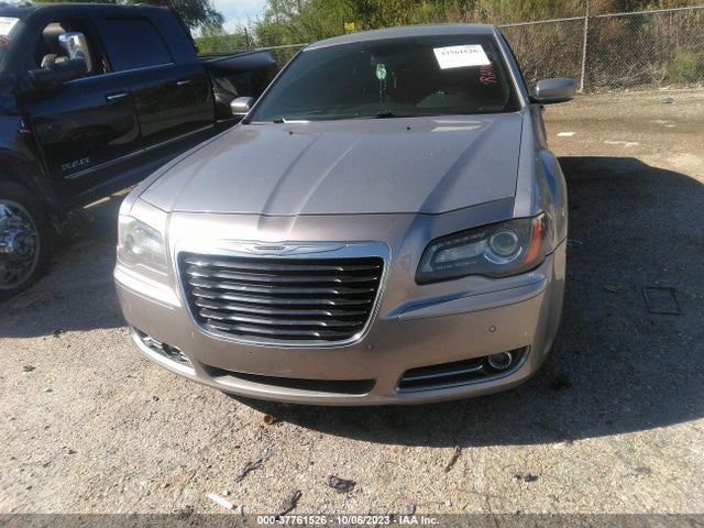 Chrysler 300 300s 2014 2C3CCABT5EH132826 Image 11