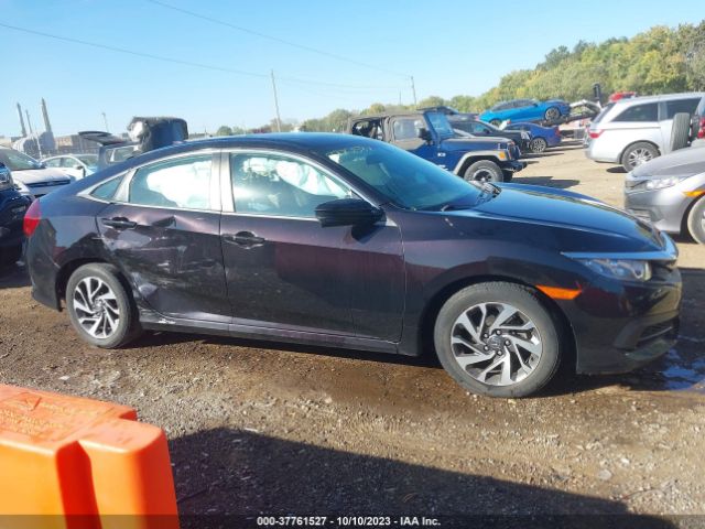 19XFC2F79JE012416 Honda Civic Sedan Ex