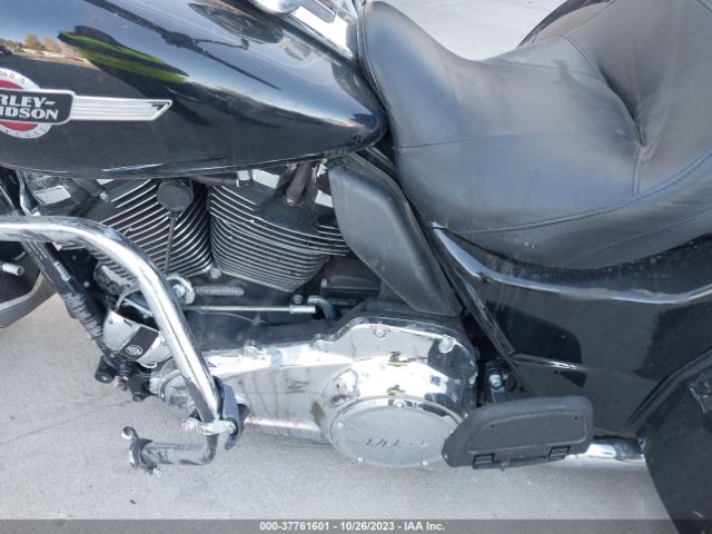 2022 HARLEY-DAVIDSON FLHTCUTG 1HD1MAF29NB853921 Photo 8