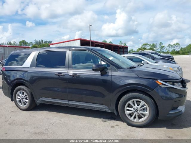 KNDNB4H33R6342901 KIA Carnival Lx
