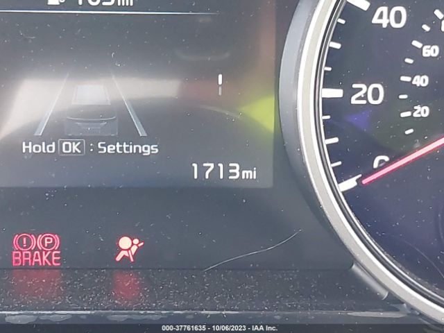 KNDNB4H33R6342901 KIA Carnival Lx