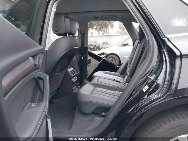 WA1BAAFY8M2070519 Audi Q5 Premium Plus