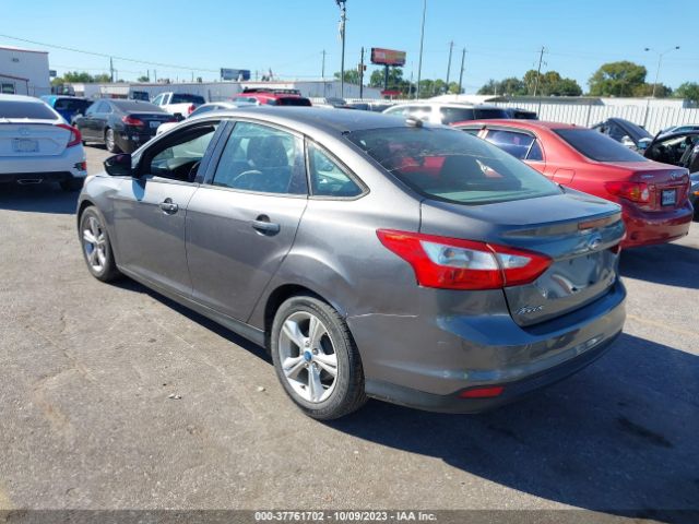 1FADP3F20EL214263 Ford FOCUS SE