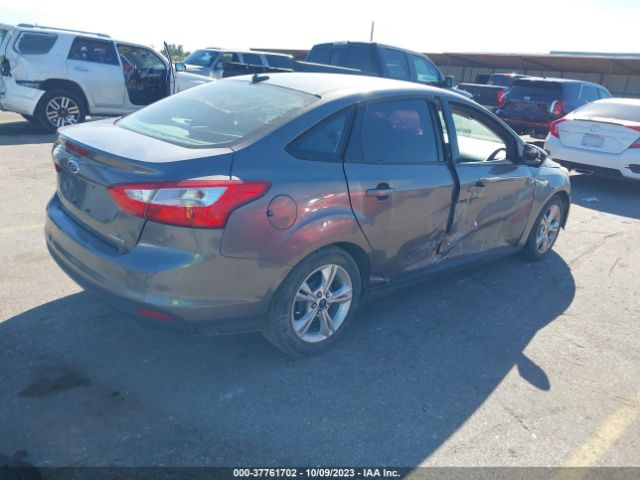 1FADP3F20EL214263 Ford FOCUS SE